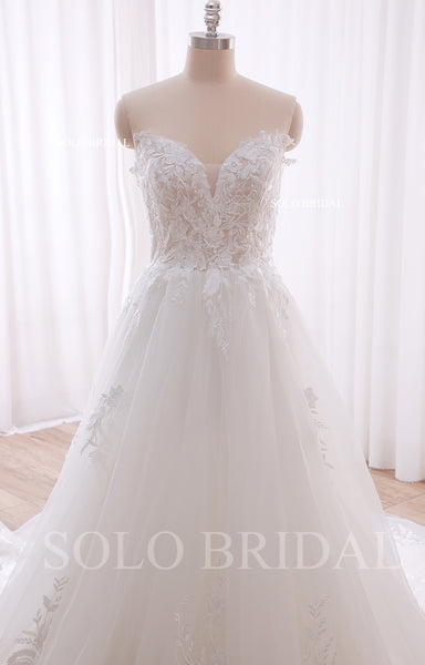 240402A Strapless Sweetheart Lace up A line Wedding Dress