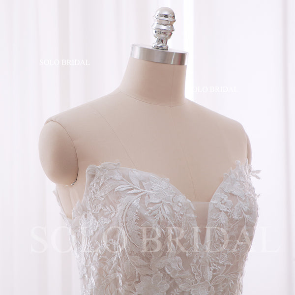 240402A Strapless Sweetheart Lace up A line Wedding Dress