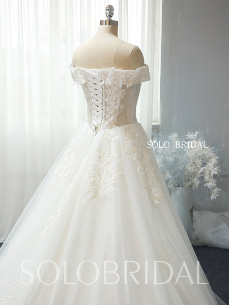 A line ivory shiny wedding dress 724A2372