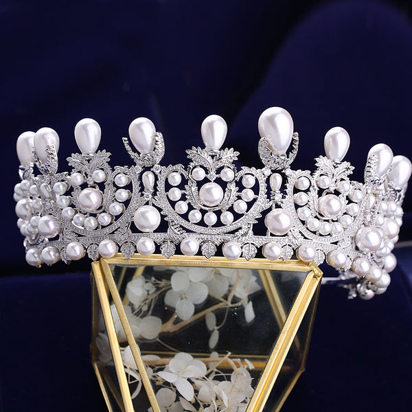 Luxury Cubic Zirconia Bridal Tiara With Pearls