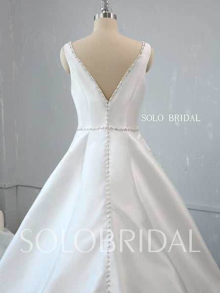A Line Boat Neckline Ivory Silk Satin Diamonds Wedding Dress