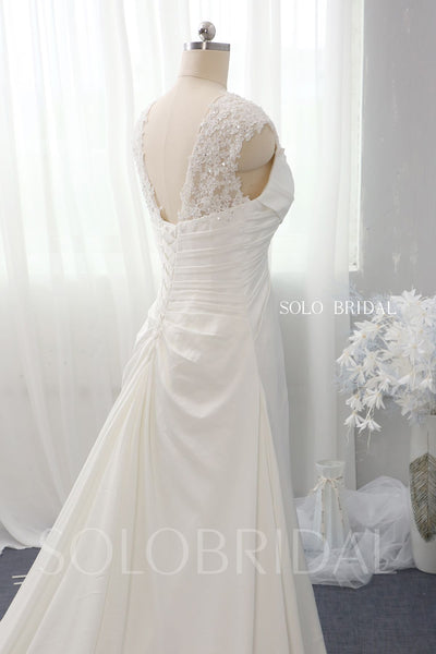 A Line High Waist Pregnant Bride Wedding Dress with Chapel Train