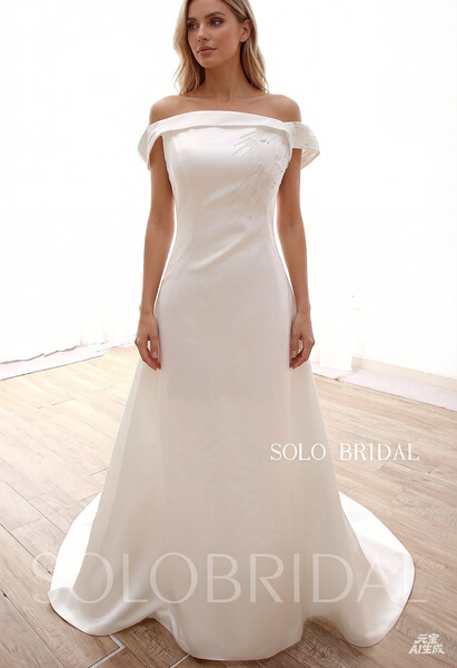 DPP_0087 Ivory Strapless Small A Line Strapless Wedding dress with Brush Train