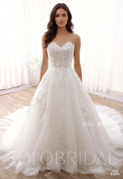 DPP_0101 Ivory Ball Gown Sweetheart Cathedral Train Chantilly Lace Sparkly Wedding Dresses