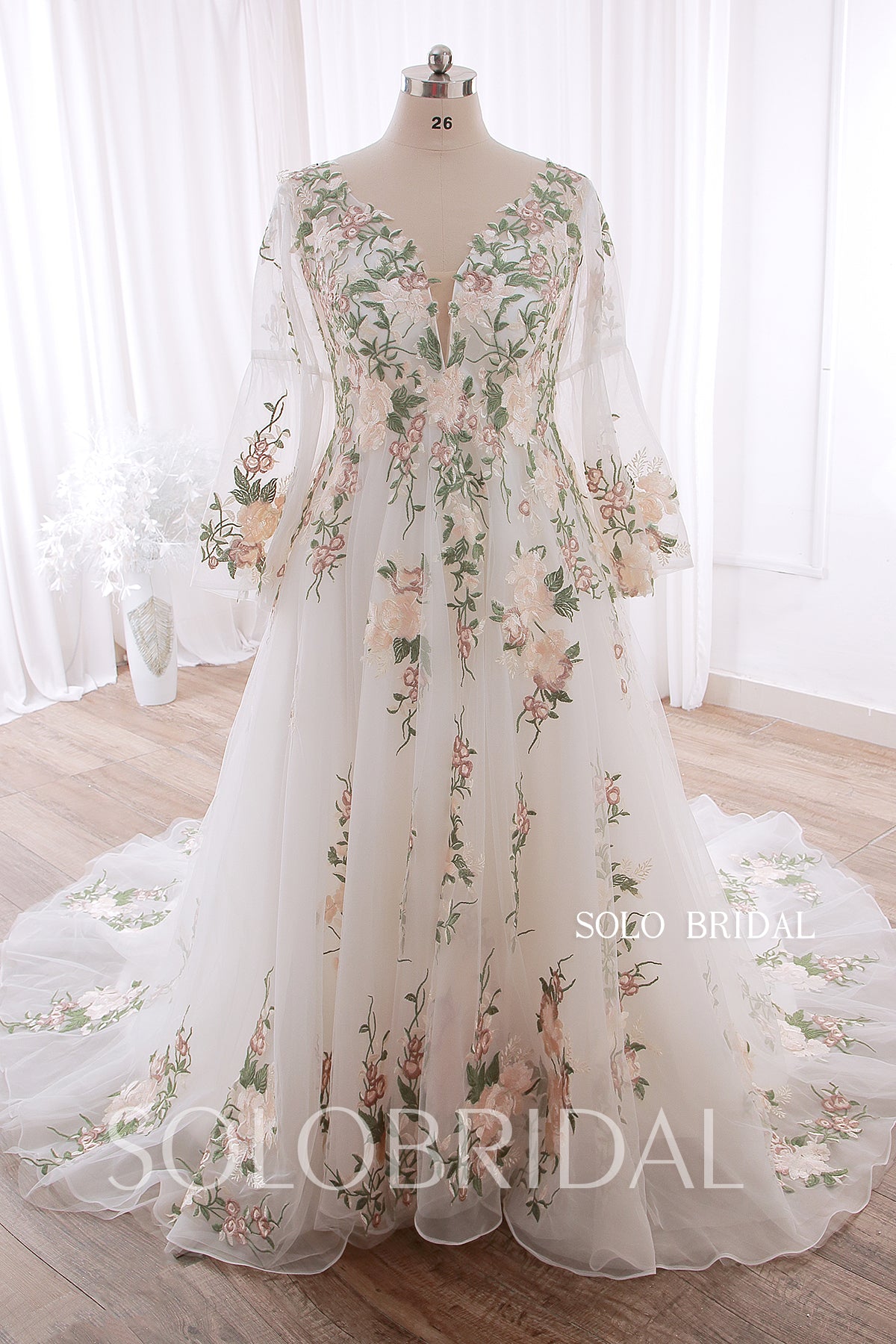 20240415A Green Floral Lace V Neck Long Sleeve A Line Wedding Dress Sizes Under 20 / Ivory 20240415A Green Floral Lace V Neck Long Sleeve A Line Wedding Dress Sizes Under 20 / Ivory