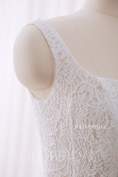 20240428B Ivory Square Neck A Line Elegant Lace Wedding Gown