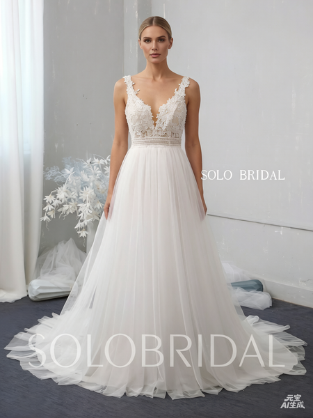 Ivory A line tulle wedding dress