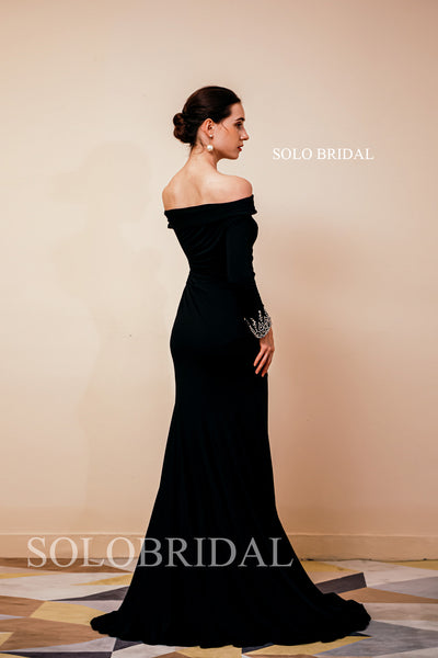 Black Bridesmaid Dresses 2022 Crepe High Slit Off Shoulder Long Sleeves Party Guest Dress