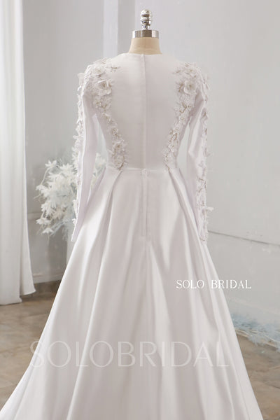 White Muslim Long Sleeve High Neck Sweep Train Wedding Dress 724A0030