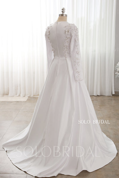 White Muslim Long Sleeve High Neck Sweep Train Wedding Dress 724A0030