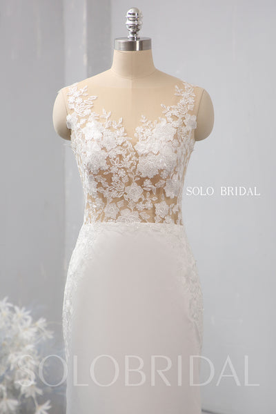Ivory fitted crepe wedding dress 724A1552