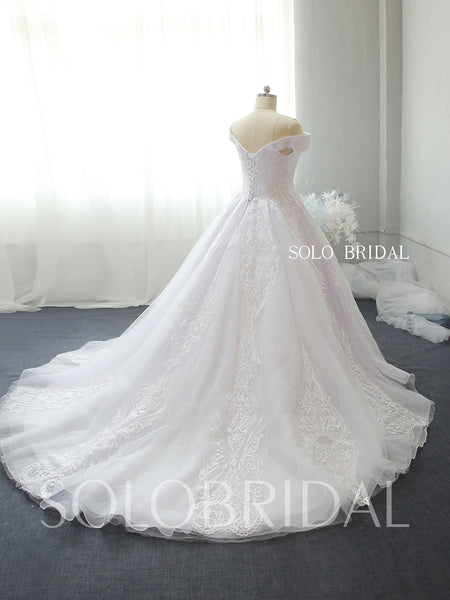 White Ball Gown shiny organza wedding dress 724A2218