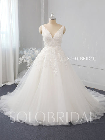 Ivory A Line tulle wedding dress 724A2572