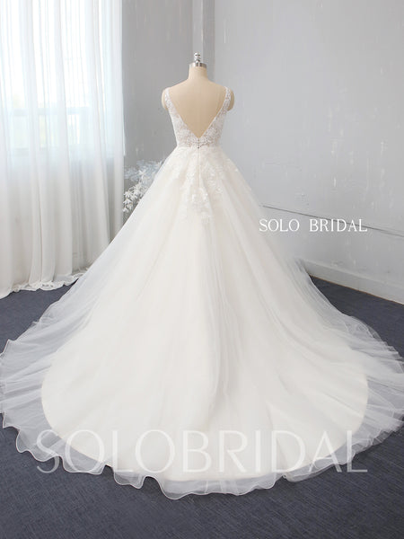 Ivory A Line tulle wedding dress 724A2572