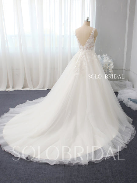 Ivory A Line tulle wedding dress 724A2572