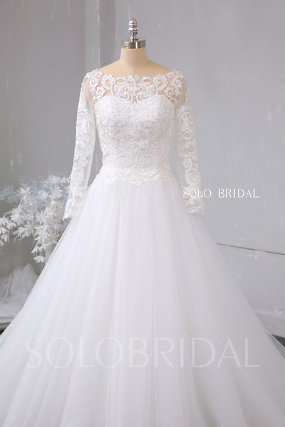 White A line boat neckline long sleeve wedding dress 724A2679