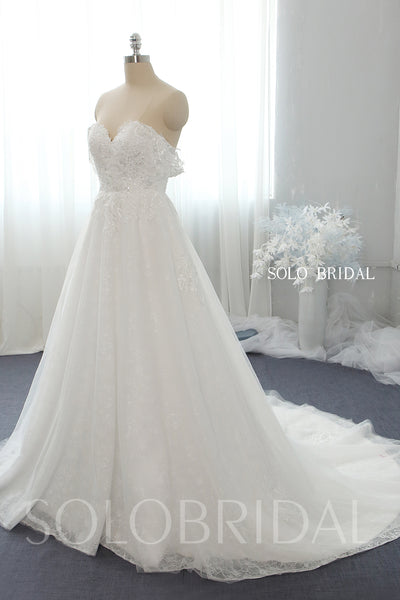 Ivory sweetheart off shoulder lace tulle A line wedding dress 724A2762