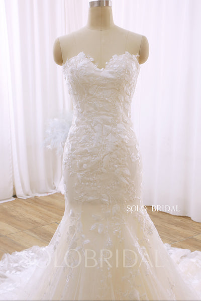 Ivory Sweetheart Strapless Mermaid Cathedral Train Wedding Dress 724A3690