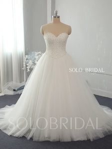 Ivory sweetheart strapless ball gown tulle heavily beaded diamond bodice bridal gowns 724A6135a