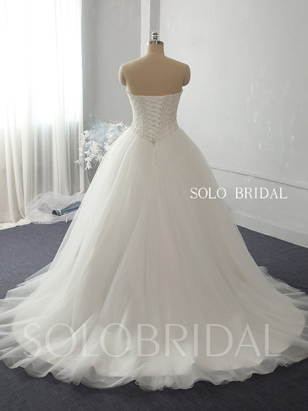 Ivory sweetheart strapless ball gown tulle heavily beaded diamond bodice bridal gowns 724A6135a