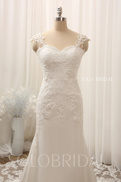 Ivory fit and flare lace cathedral train crepe wedding dress 724A8155a