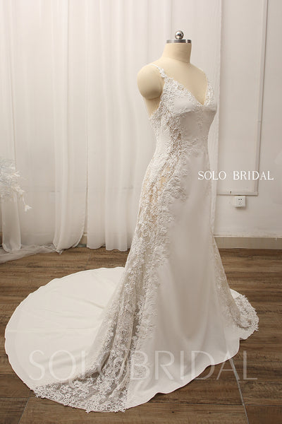 Ivory V neck high back crepe wedding dress 724A8176a