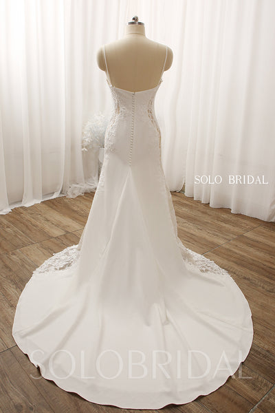 Ivory V neck high back crepe wedding dress 724A8176a