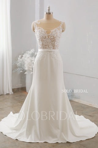 Ivory Crepe Fitted Wedding Dress Chapel Train 724A9970