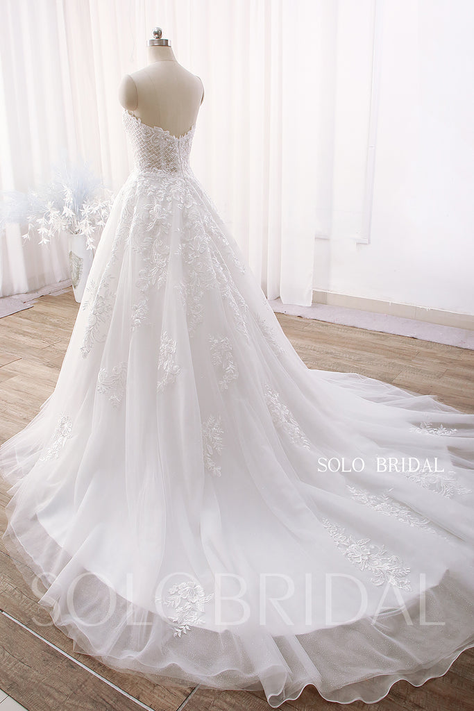 Ball gown hotsell with cathedral train