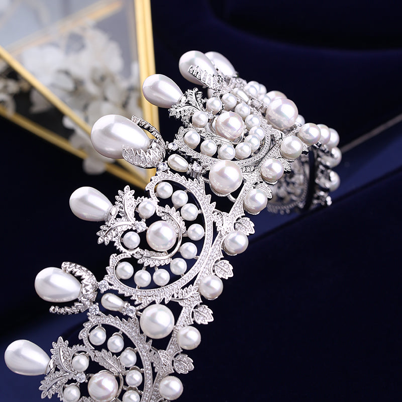Luxury Cubic Zirconia Bridal Tiara With Pearls
