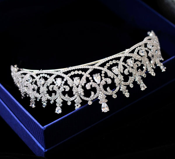 Luxury Princess Regal Heart Wedding Tiara