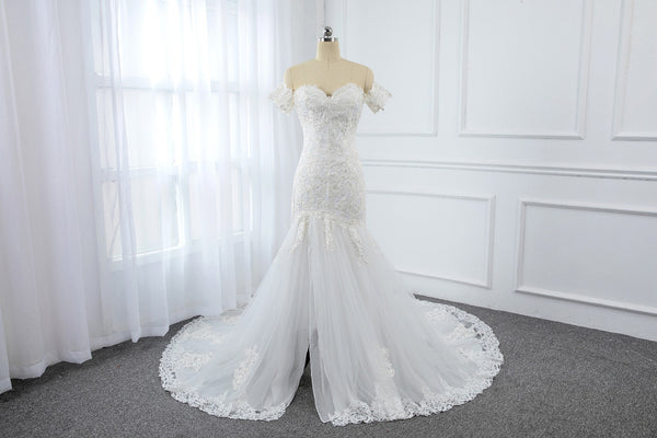 Ivory Off Shoulder Short Sleeve Mermaid Shape Lace Wedding Dress with Cathedral Train