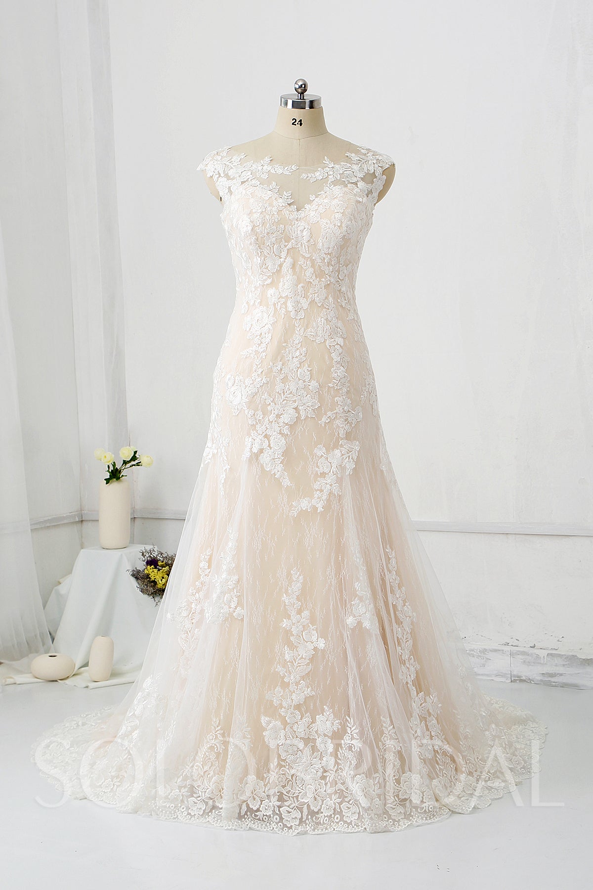 Solobridal - Champagne Lining Overlayed with Ivory Lace Wedding Dress with Court Train SoloBridal Solobridal - Champagne Lining Overlayed with Ivory Lace Wedding Dress with Court Train SoloBridal