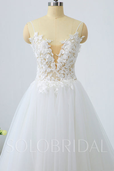 Light Summer Wedding Dress with Sexy Bodice