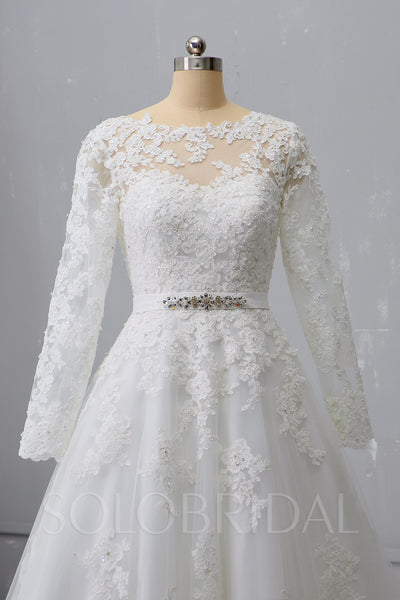 A Line Long Sleeve Ivory Wedding Dress with Court Train and New Lace