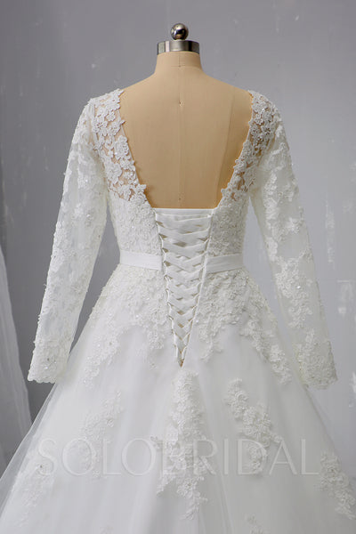A Line Long Sleeve Ivory Wedding Dress with Court Train and New Lace