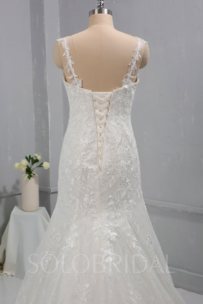 Ivory Fitted Mermaid Wedding Dress with Thin Lace Straps