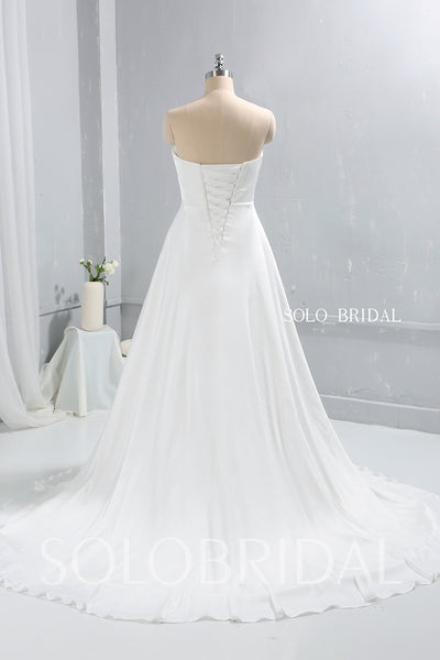 Ivory Silk Chiffon Light Summer Wedding Dress with Nice Volume Skirt