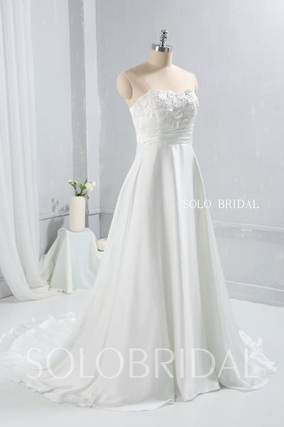 Ivory Silk Chiffon Light Summer Wedding Dress with Nice Volume Skirt