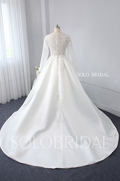 Ivory Lace Bodice with Long Sleeves Bridal Satin Skirt with Big Pleats Wedding Dress