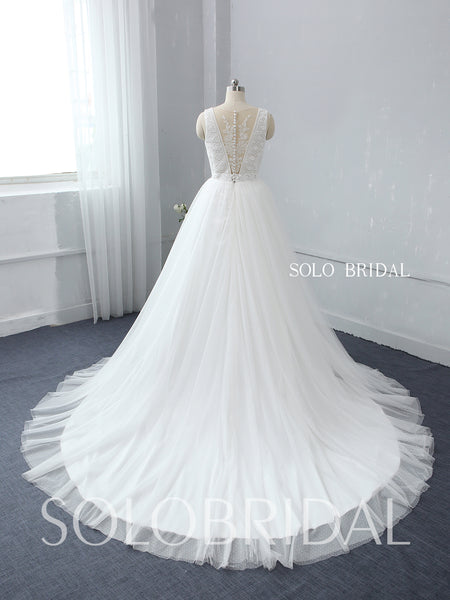 Light Ivory Plunge V Neck Wedding Dress with Court Train