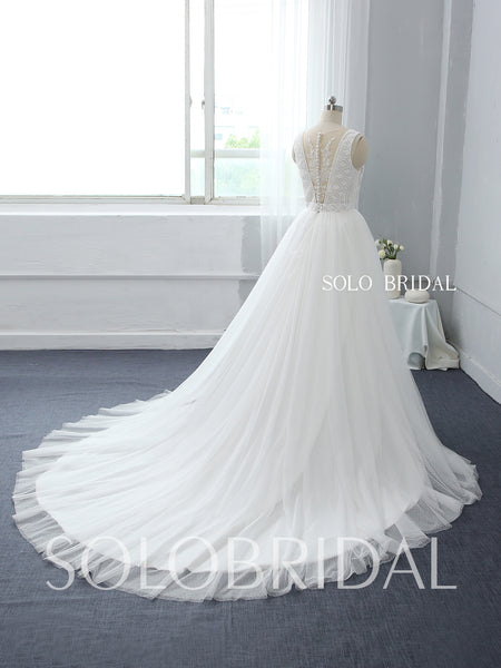 Light Ivory Plunge V Neck Wedding Dress with Court Train