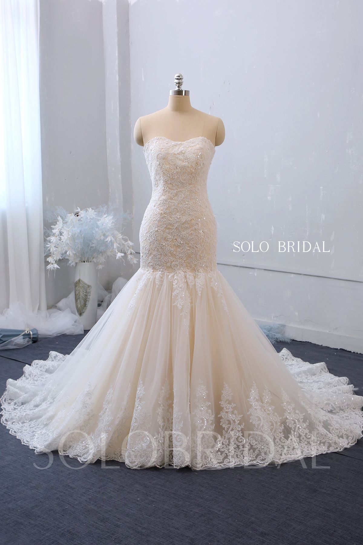 Fit and Flare Boat Neckline Wedding Dress with Chapel Train